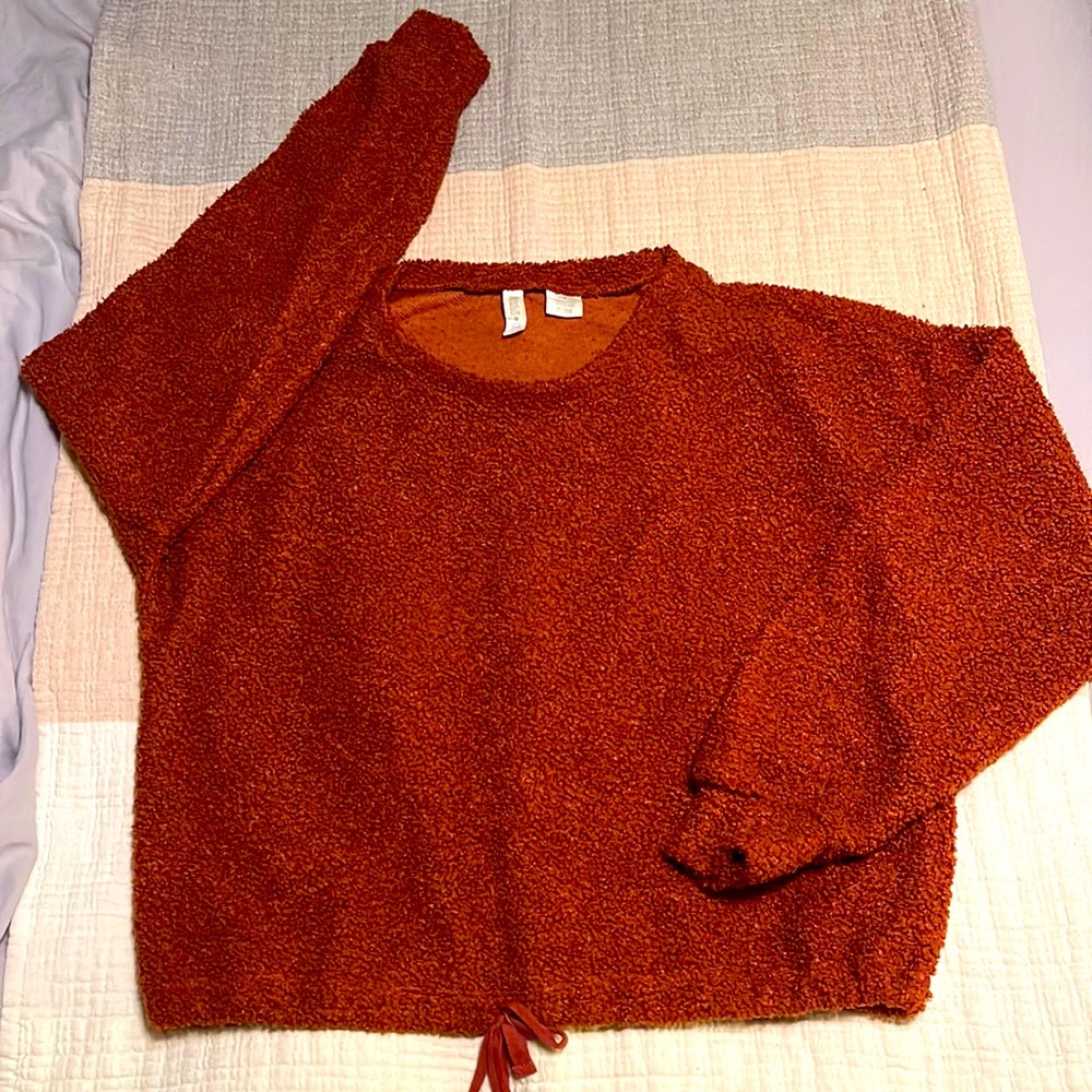 Puffy crop top sweater, by Sky & Sparrow brand. Size S. NWOT!